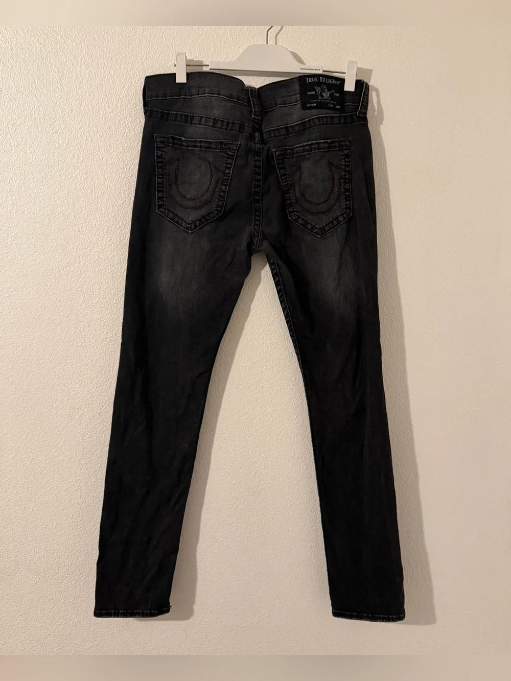 True Religion Men’s Black Relaxed Skinny Jeans Size 34 Rocco Big T
